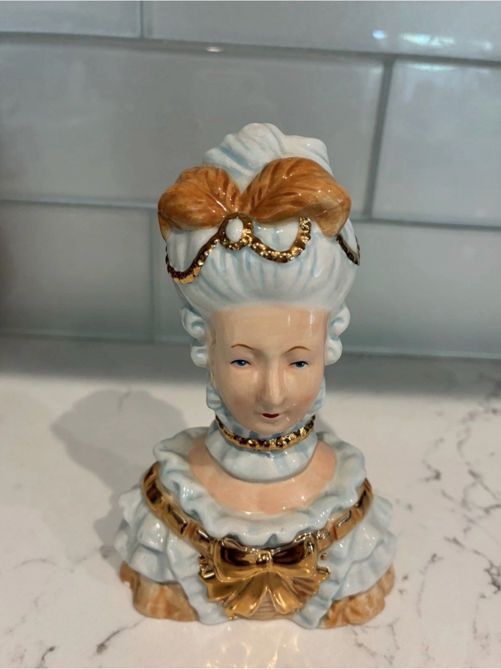 Marie Antoinette Magnetic Salt & Pepper Shaker with Removable Head!